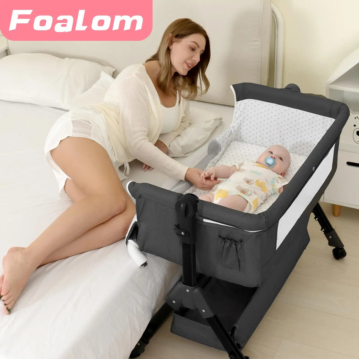 3 In 1 Foldable Baby Bassinet Bedside Sleeper Portable Cradle