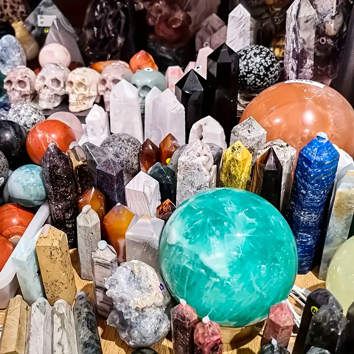 CrystalHola Mixed Raw Crystal Stones Gift Box For Home Decor