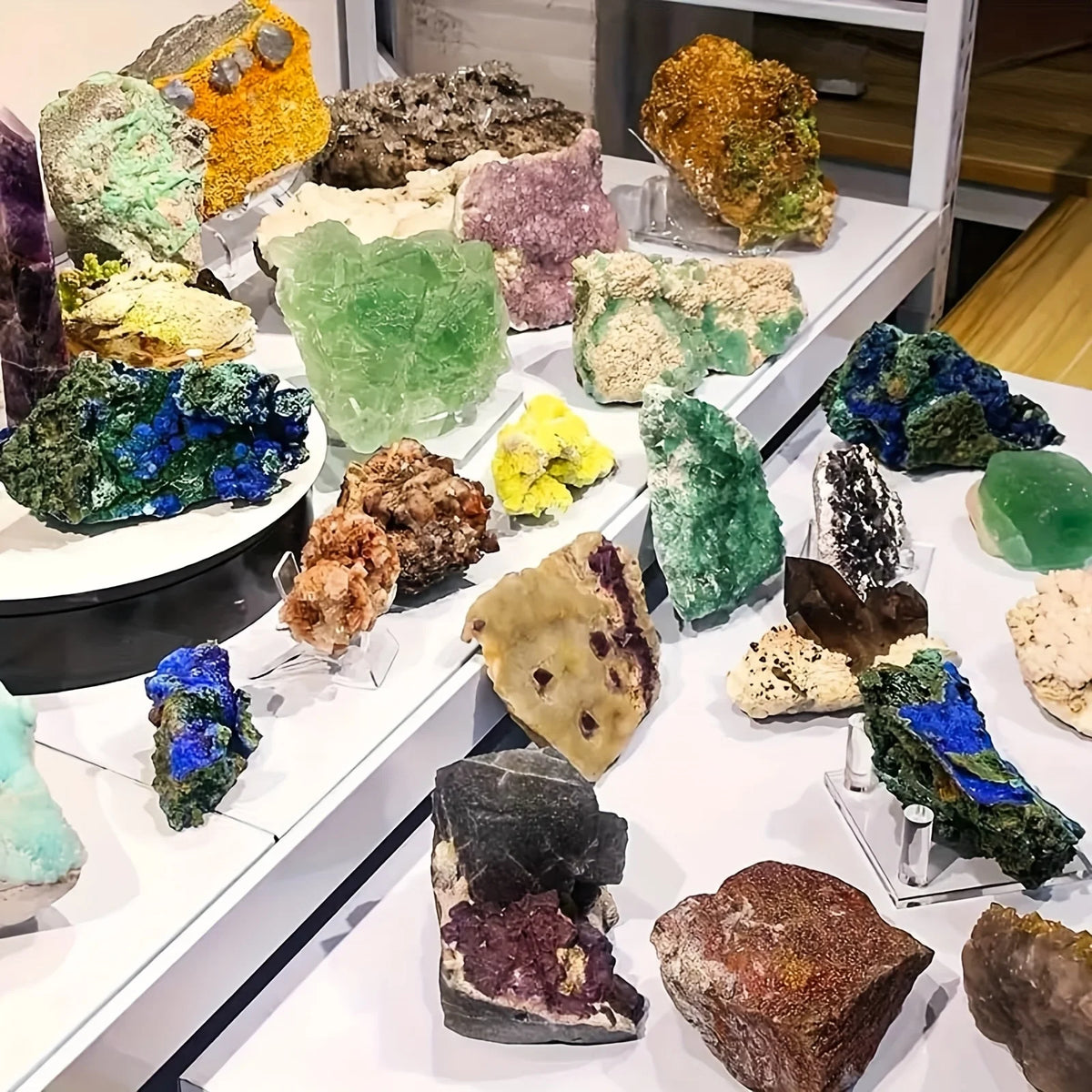 CrystalHola Mixed Raw Crystal Stones Gift Box For Home Decor